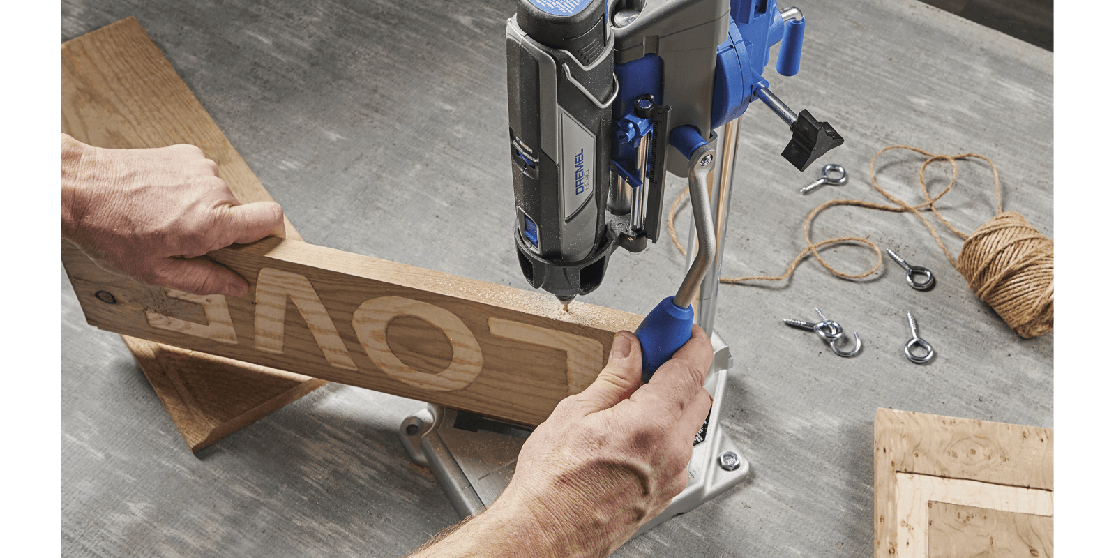 220-01-27507-png-16-9-257956_w_1600_h_800-1